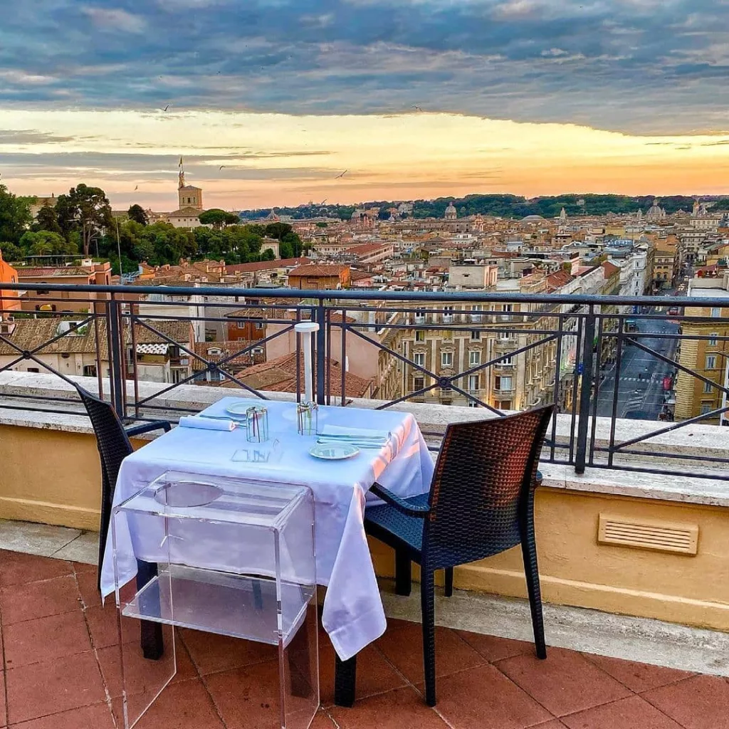 Il Vizio Restaurant & Bar - Rome Bars with a View