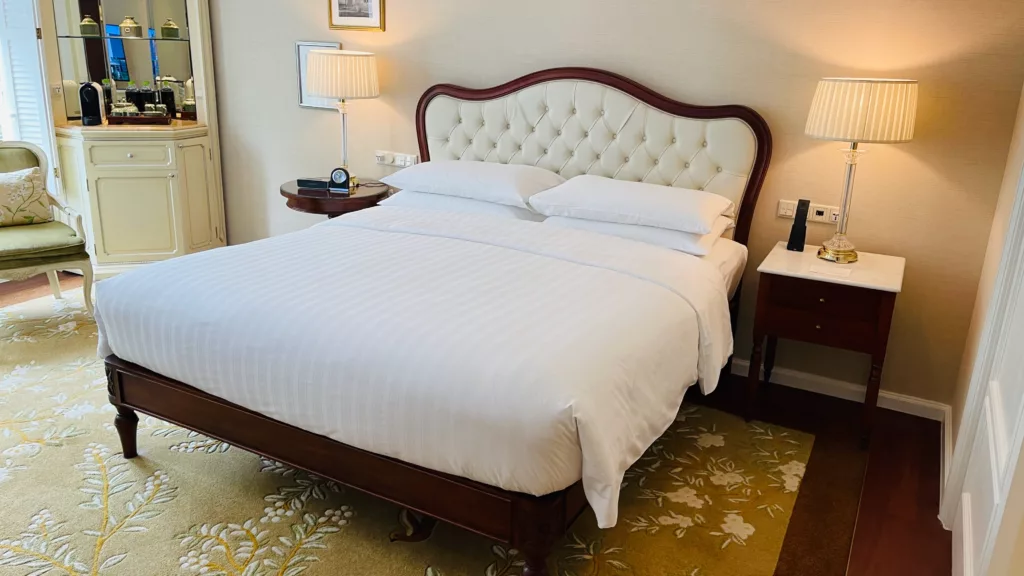 Review: A Quick Stay at the Park Hyatt Saigon, Ho Chi Minh City 16 Park Hyatt Saigon king sized bed