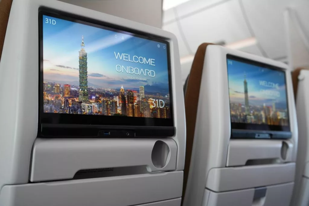Starlux Airlines Unveils A350 Aircraft with #JXRunway Photoshoot 21 Starlux Airlines A350 Economy Class