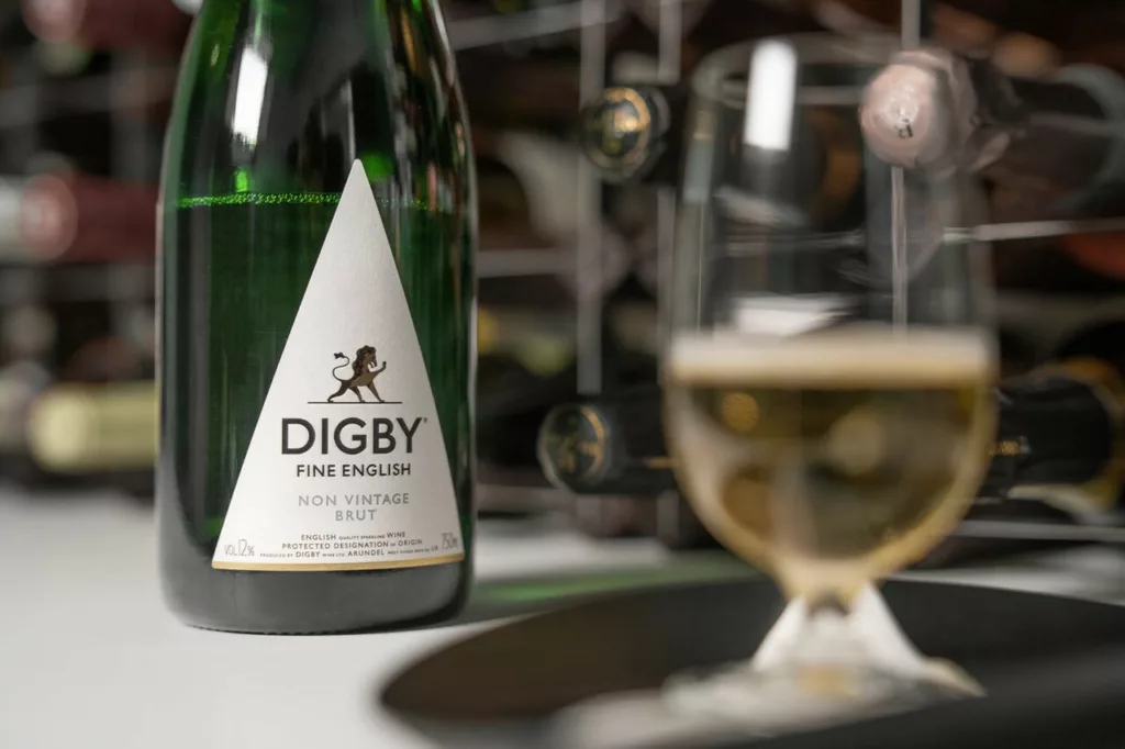 British Airways Introduces English Sparkling Wines to Club World 1 Digby Fine English Brut NV is the first English Sparkling Wine being featured by British Airways