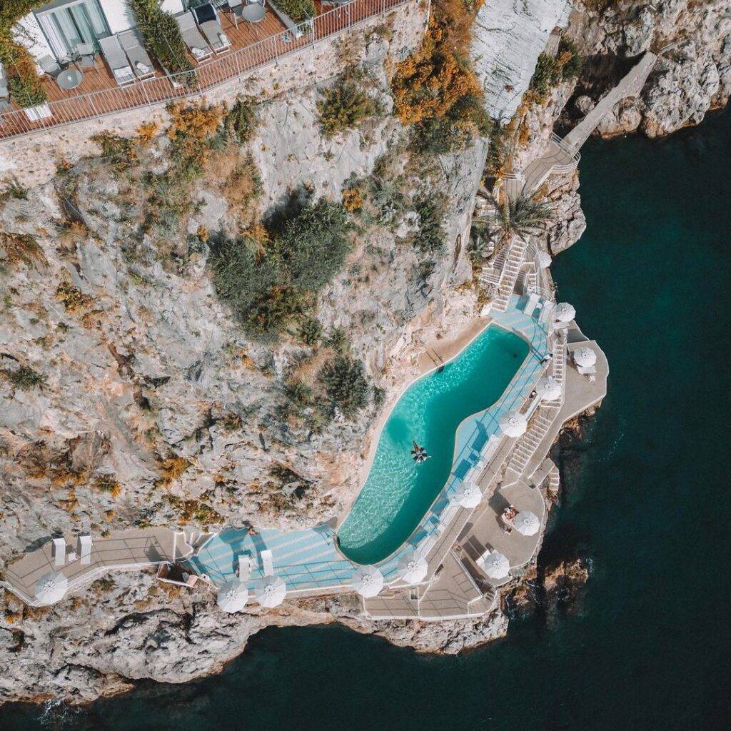 Best hotel pools on the Amalfi Coast - Hotel Miramalfi